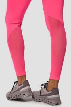 Icon Full Length Legging - Neon Pink -Montirex IconFullLengthLegging NeonPink Legdetail