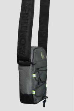 MTX 2.0 Crossbody Bag - Cement Grey/Electric Lime 12 MTX 2.0 Crossbody Bag - Cement Grey/Electric Lime -Montirex MTX 2.0 CROSSBODY BAG CEMENT GREY ELECTRIC LIME side detail