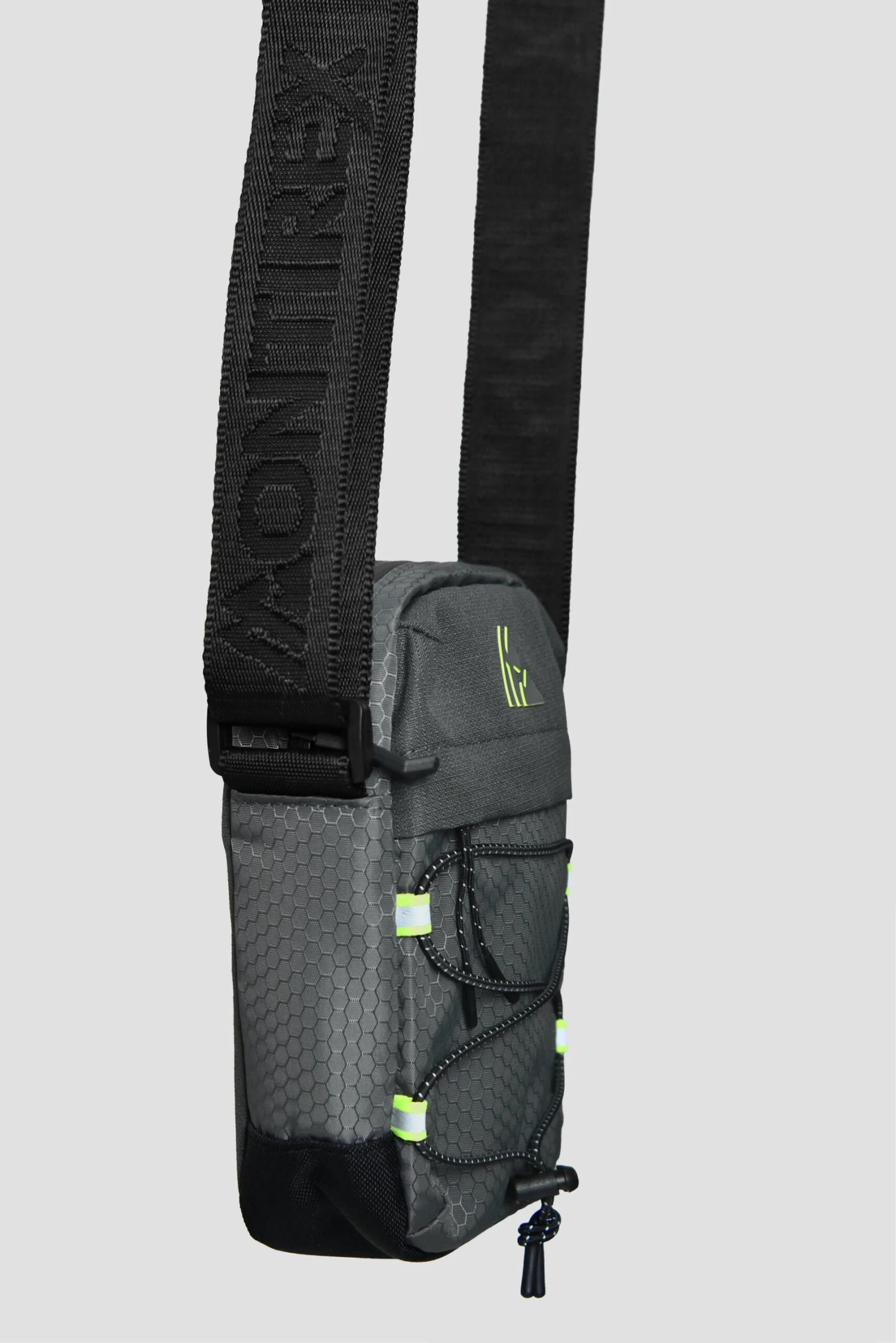 MTX 2.0 Crossbody Bag - Cement Grey/Electric Lime 7 MTX 2.0 Crossbody Bag - Cement Grey/Electric Lime - Image 5