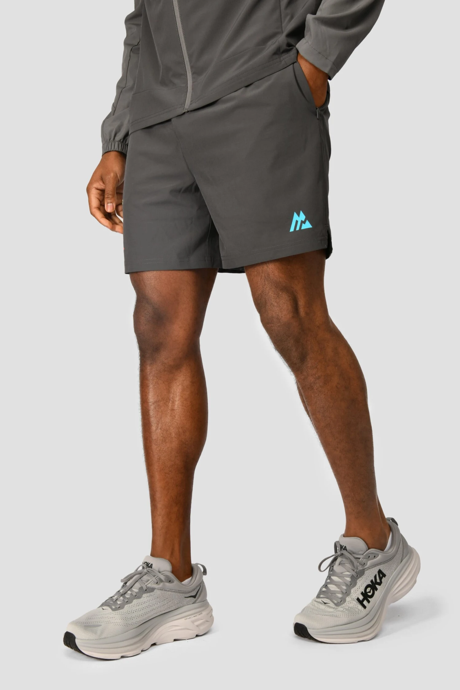 MTX Run Vital Short - Cement Grey/Jet Grey 4 MTX Run Vital Short - Cement Grey/Jet Grey - Image 2