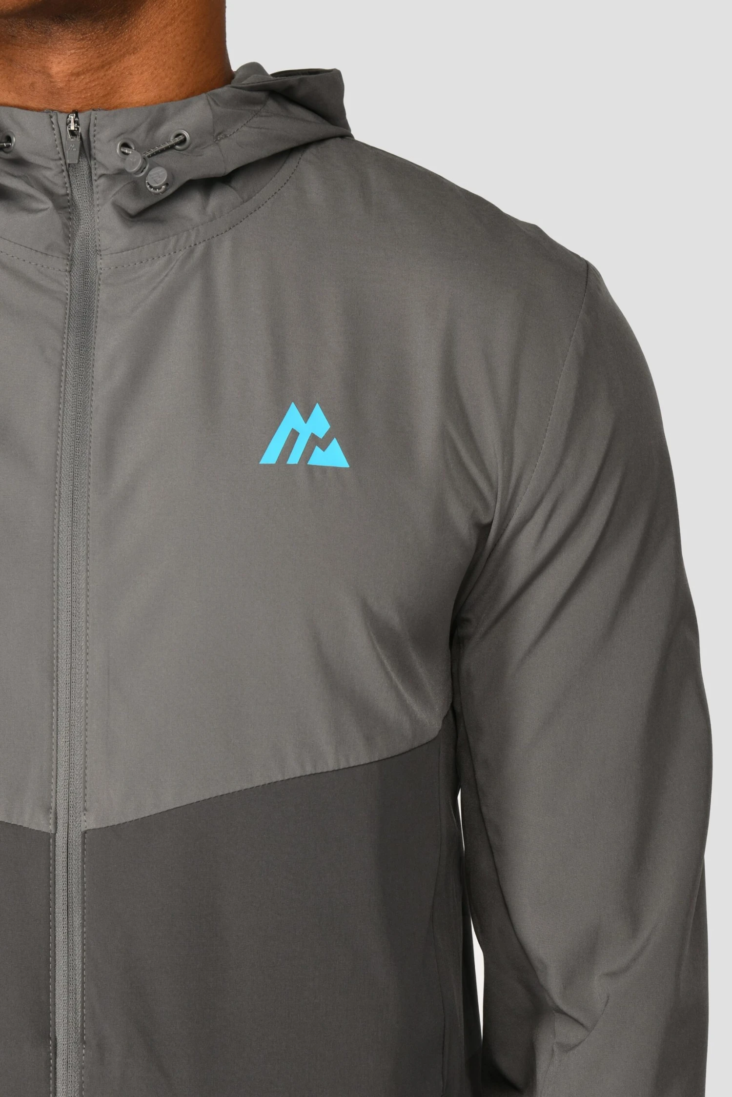 MTX Run Vital Windbreaker - Cement Grey/Jet Grey 9 MTX Run Vital Windbreaker - Cement Grey/Jet Grey - Image 7