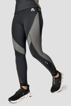 Power Panelled Legging - Black/Dark Slate Grey -Montirex POWERPANELLEDLEGGING Black DarkSlate side