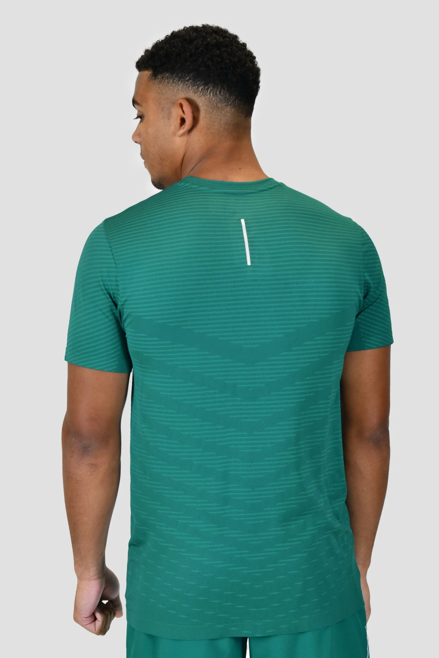 Speed Seamless T-Shirt - Deep Sea/Mountain Meadow 4 Speed Seamless T-Shirt - Deep Sea/Mountain Meadow - Image 2
