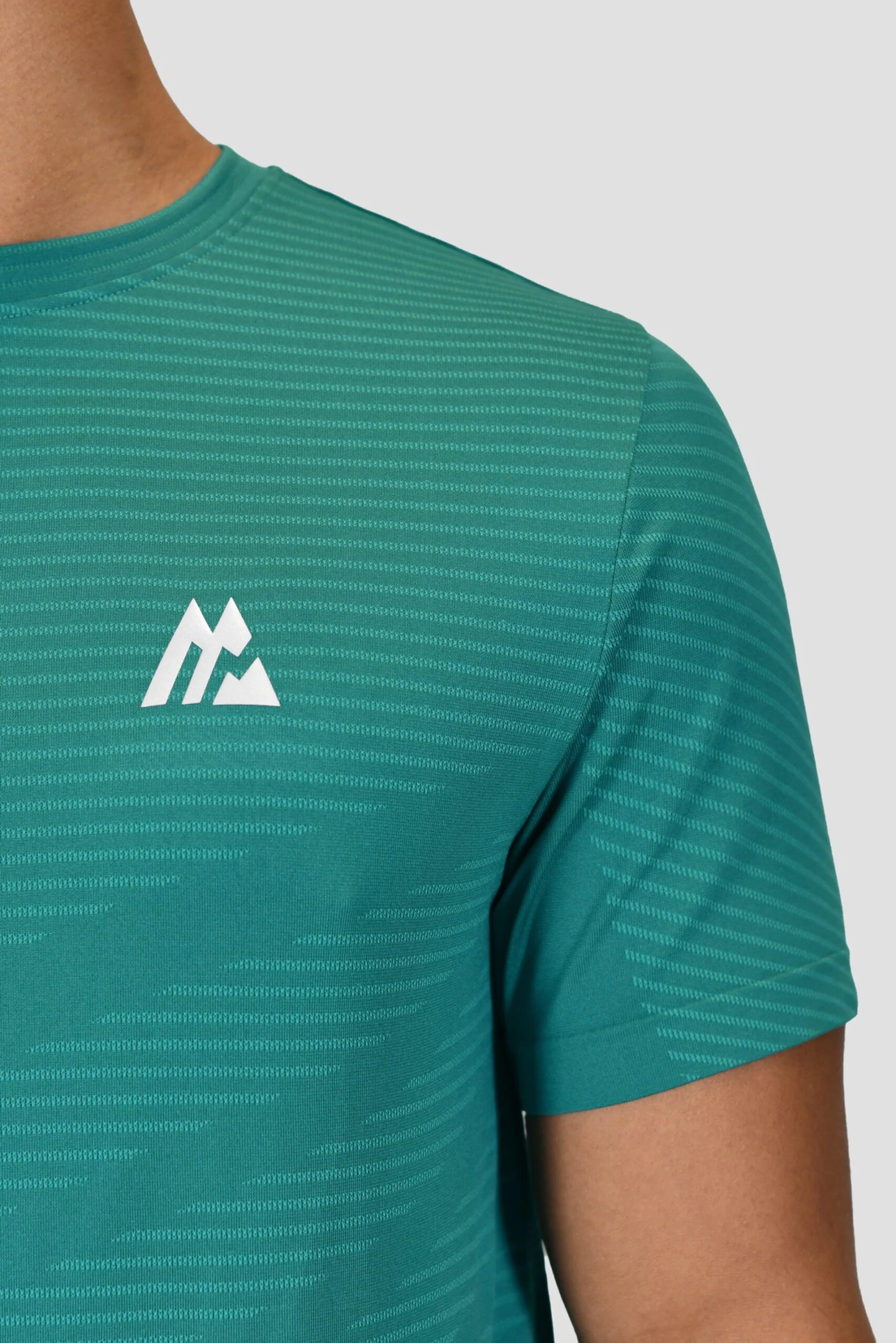 Speed Seamless T-Shirt - Deep Sea/Mountain Meadow 7 Speed Seamless T-Shirt - Deep Sea/Mountain Meadow - Image 5