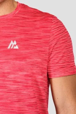 Trail Seamless T-Shirt - Hibiscus/Rouge 13 Trail Seamless T-Shirt - Hibiscus/Rouge -Montirex TRAIL SEAMLESS TEE HIBISCUS ROUGE logo detail