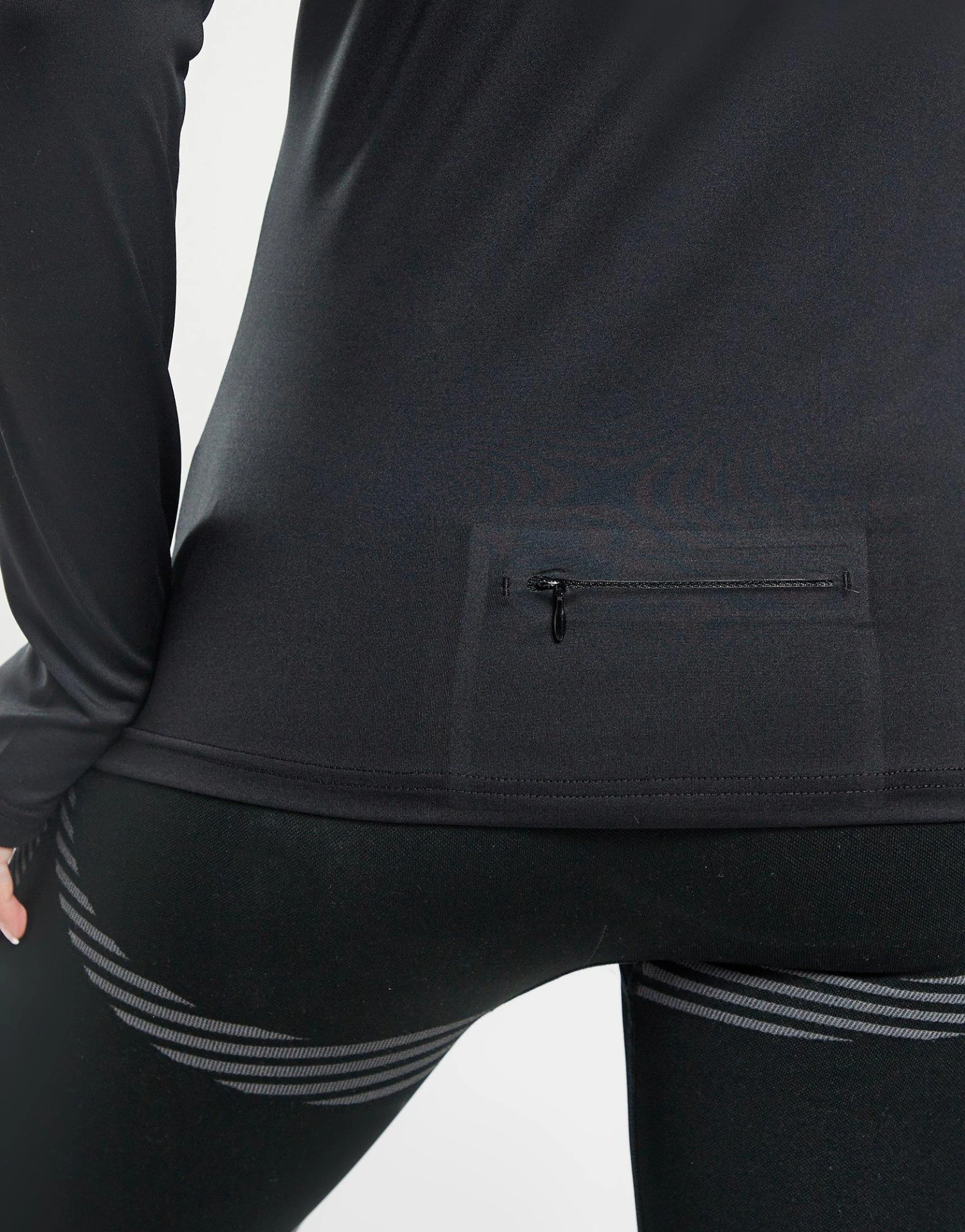 MONTIREX Adapt 1/4 Zip Top 6 MONTIREX Adapt 1/4 Zip Top - Image 4